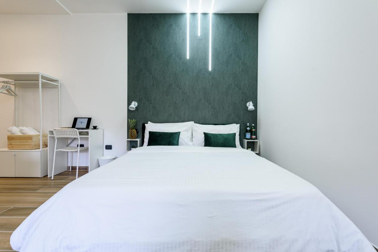Sea City In Bed Naples Exterior photo